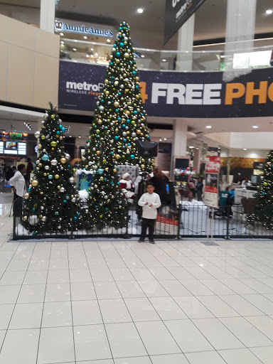 Shopping Mall «Baldwin Hills Crenshaw», reviews and photos, 3650 W Martin Luther King Jr Blvd, Los Angeles, CA 90008, USA