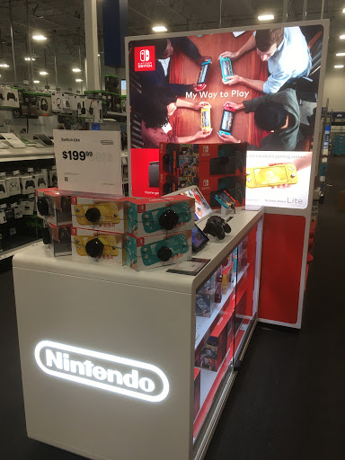 Electronics Store «Best Buy», reviews and photos, 2 International Dr, Danbury, CT 06810, USA