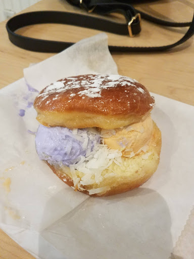 Ice Cream Shop «The Parlor Ice Cream Puffs», reviews and photos, 1490 Eureka Rd #170, Roseville, CA 95661, USA