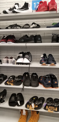 Clothing Store «Ross Dress for Less», reviews and photos, 30 Malphrus Rd, Bluffton, SC 29910, USA