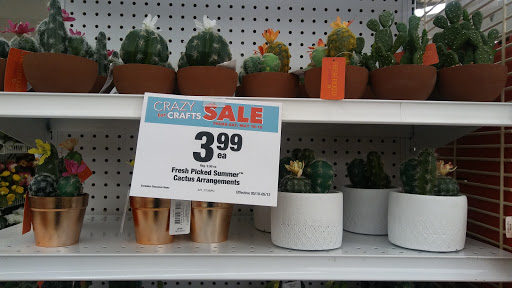 Fabric Store «Jo-Ann Fabrics and Crafts», reviews and photos, 902 W Kimberly Rd Ste 41, Davenport, IA 52806, USA