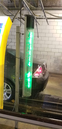 Car Wash «Clean and Bright Car Wash», reviews and photos, 8701 W 159th St, Orland Park, IL 60462, USA