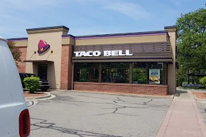 Taco Bell image