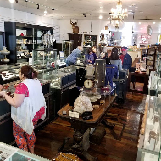 Pawn Shop «The Pawn & Jewelry Exchange», reviews and photos, 206 E Pittsburgh St, Greensburg, PA 15601, USA