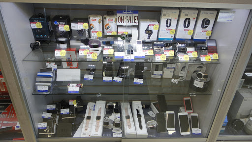 Check Cashing Service «Cash America Pawn», reviews and photos, 882 N Lake St #50, Aurora, IL 60506, USA