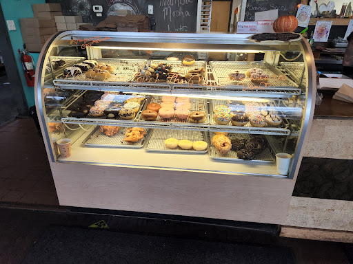 Donut Shop «Sugar Shack Donuts & Coffee», reviews and photos, 801 William St, Fredericksburg, VA 22401, USA