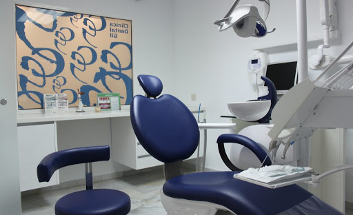 Clínica Dental Puerto Príncipe - Av. Antonio Machado, 35, 29631 Benalmádena, Málaga