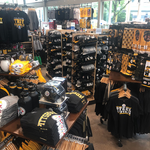 Sportswear Store «Rally House North Shore», reviews and photos, 684 W General Robinson St, Pittsburgh, PA 15212, USA