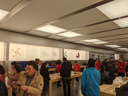 Computer Store «Apple Fair Oaks», reviews and photos, 11750 Fair Oaks Mall, Fairfax, VA 22033, USA