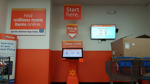 Department Store «Walmart Supercenter», reviews and photos, 201 Highlands Blvd Dr, Manchester, MO 63011, USA