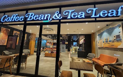The Coffee Bean & Tea Leaf image