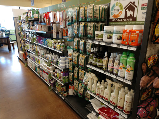 Pet Supply Store «PetPeople», reviews and photos, 1300 E 86th St, Indianapolis, IN 46240, USA