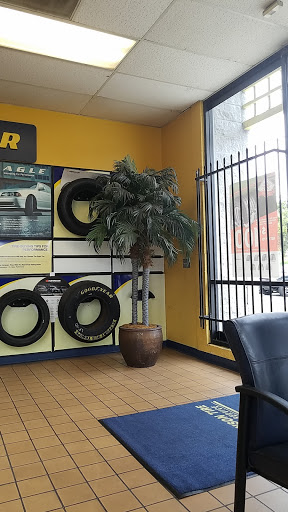 Tire Shop «Benson Tire & Auto Service», reviews and photos, 2101 Park Blvd, Oakland, CA 94606, USA