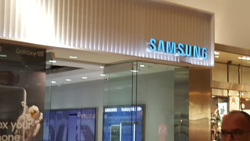 Electronics Store «Samsung Store», reviews and photos, 12801 W Sunrise Blvd, Sunrise, FL 33323, USA