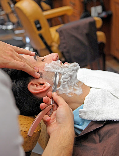 Barber Shop «Groom Room Barbershop», reviews and photos, 2502 E Camelback Rd, Phoenix, AZ 85016, USA