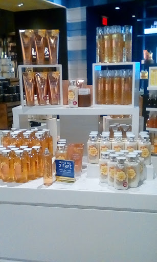 Shopping Mall «Southlake Mall», reviews and photos, 2109 Southlake Mall, Merrillville, IN 46410, USA