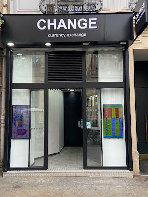 Extra Change à Paris