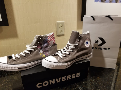 560 broadway converse store