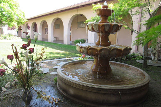 Funeral Home «Tinkler Funeral Chapel & Crematory», reviews and photos, 475 N Broadway St, Fresno, CA 93701, USA