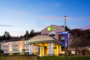 Holiday Inn Express Meadville (I-79 Exit 147A), an IHG Hotel image