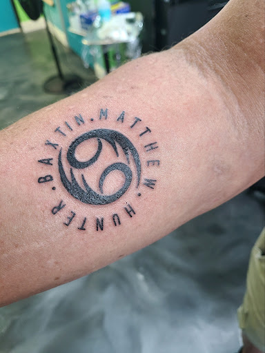 Explore foot ankle tattoo ideas, creative tattoo ideas in Saint Petersburg, available at Mad Beach Ink