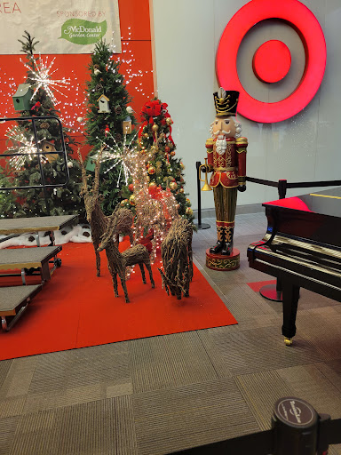 Shopping Mall «Pembroke Mall Virginia Beach», reviews and photos, 4554 Virginia Beach Blvd, Virginia Beach, VA 23462, USA