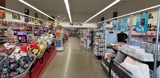 Variety Store «Five Below», reviews and photos, 231 Stafford Park Blvd, Manahawkin, NJ 08050, USA