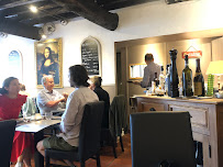 Atmosphère du Restaurant italien La Tour Antique à Antibes - n°4