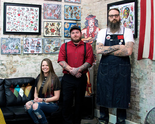 Tattoo Shop «Ironclad Tattoo Gallery», reviews and photos, 194 N 2nd Ave, Saltillo, MS 38866, USA