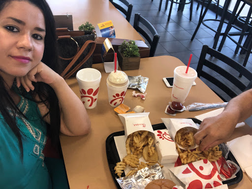 Fast Food Restaurant «Chick-fil-A», reviews and photos, 100 N Williamson Blvd, Daytona Beach, FL 32114, USA