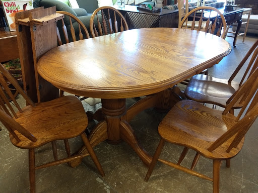 Consignment Shop «New Leaf Home Furnishings», reviews and photos, 2449 Pierce Dr #3, Spring Grove, IL 60081, USA
