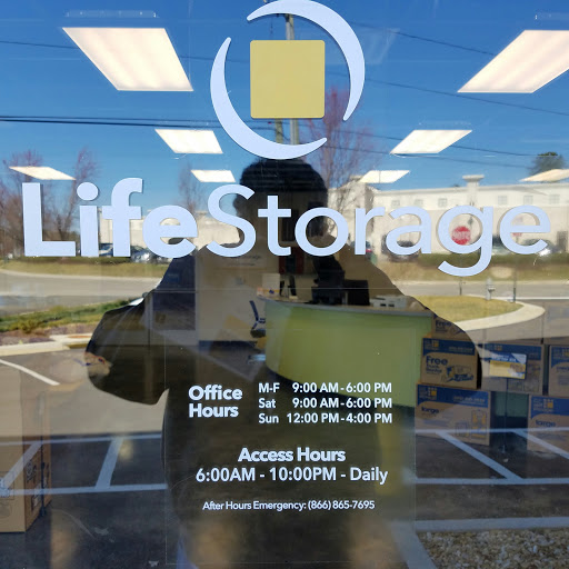 Self-Storage Facility «Life Storage», reviews and photos, 3501 Cox Rd, Henrico, VA 23233, USA