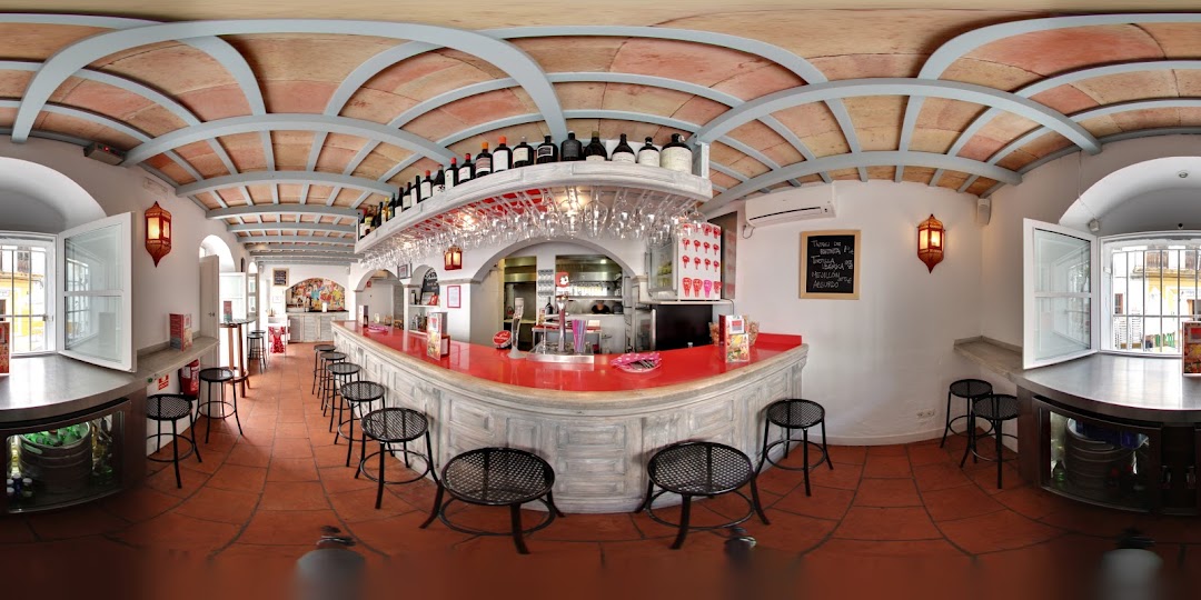 El Lola - Bar de Tapas y Flamenco en la ciudad Tarifa