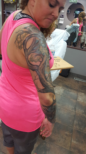 Tattoo Shop «Evolution Tattoo», reviews and photos, 9425 Syndicate Ave, Bloomington, MN 55420, USA