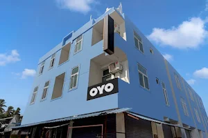 OYO Flagship New Temple Stay image