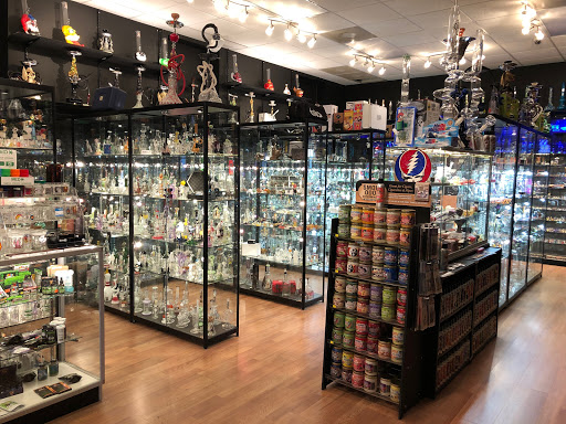 Tobacco Shop «One Flight Up Inc. - Reisterstown», reviews and photos, 4 Hanover Rd, Reisterstown, MD 21136, USA