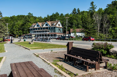 Adirondack Hotel On Long Lake