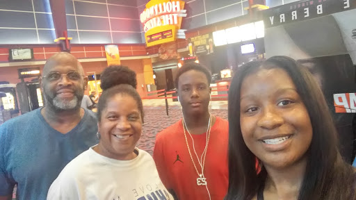 Movie Theater «Regal Cinemas River City Marketplace 14», reviews and photos, 12884 City Center Blvd, Jacksonville, FL 32218, USA