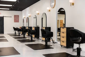 Mane haven salon image