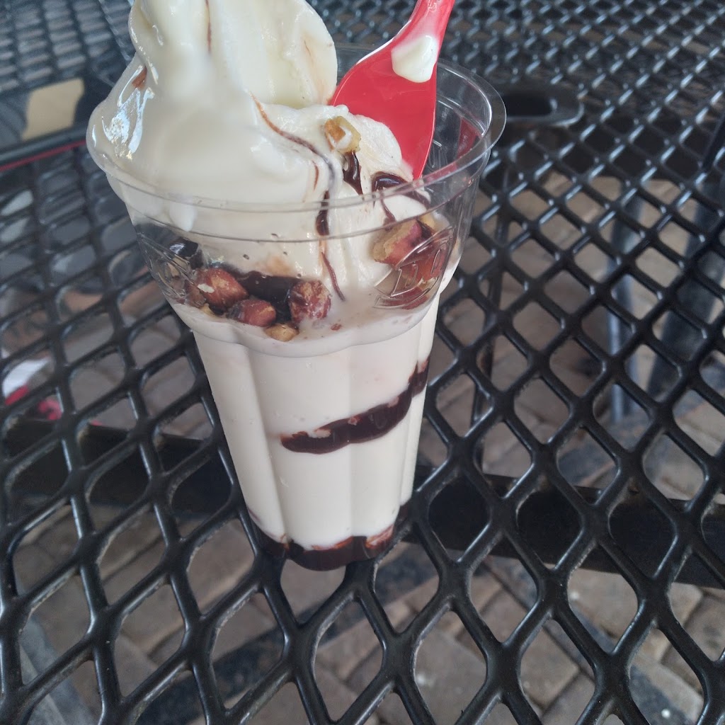 Dq Restaurant 78578