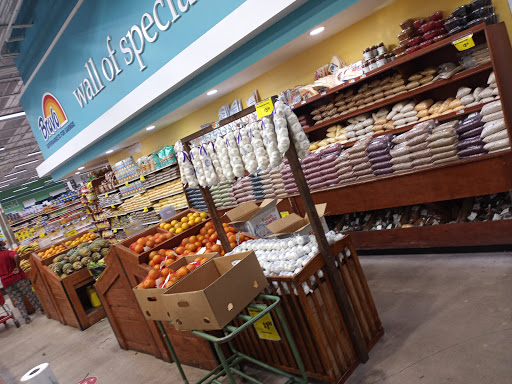 Grocery Store «Bravo Supermarkets», reviews and photos, 1621 N State Rd 7, Lauderhill, FL 33313, USA