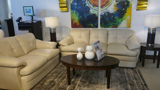 Furniture Store «Rooms To Go & Rooms To Go Kids Furniture Store - Miami International (Doral)», reviews and photos, 10623 NW 12th St, Doral, FL 33172, USA