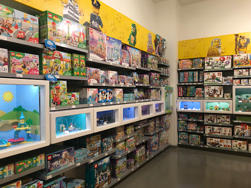 Toy Store «The LEGO Store», reviews and photos, 26300 Cedar Rd, Beachwood, OH 44122, USA