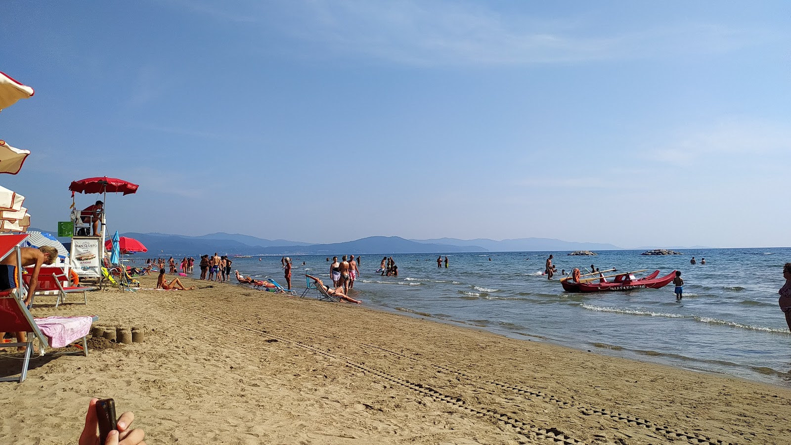 Foto de Ultima Spiaggia con recta y larga