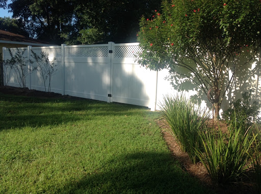 Fence Contractor «Superior Fence & Rail Of Polk Co», reviews and photos, 3060 Dundee Rd, Winter Haven, FL 33884, USA