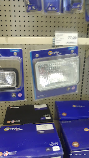 Auto Parts Store «Ridge NAPA Auto Parts and Paint», reviews and photos, 1212 King Hwy, Kalamazoo, MI 49001, USA