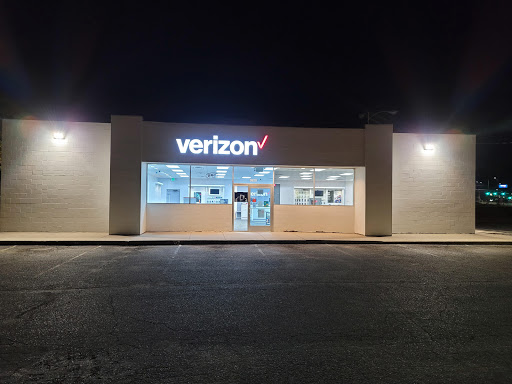 Cell Phone Store «GoWireless Verizon Authorized Retailer», reviews and photos, 3920 W Northern Ave, Pueblo, CO 81005, USA