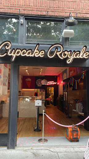 Cafe «Cupcake Royale», reviews and photos, 108 Pine St, Seattle, WA 98101, USA