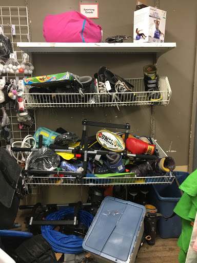 Thrift Store «Savers», reviews and photos, 875 Main St, Redwood City, CA 94063, USA