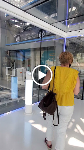 Used Car Dealer «Carvana Atlanta», reviews and photos, 1026 Marietta St NW, Atlanta, GA 30318, USA